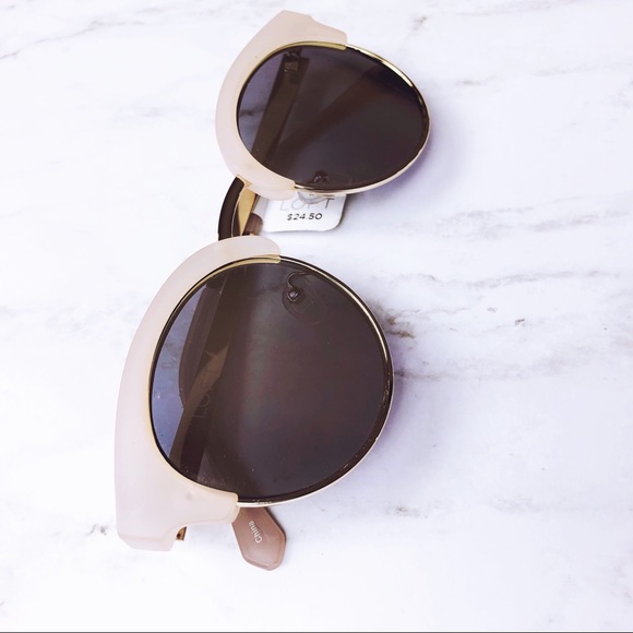 Light Pink Cateye Sunglasses - Picture 4 of 6